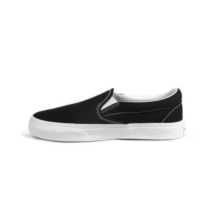 Saint Barkley - Nobrands Sepatu Slip On Polos "Selop Bw Local Pride Sneakers Pria Wanita Flat Shoes