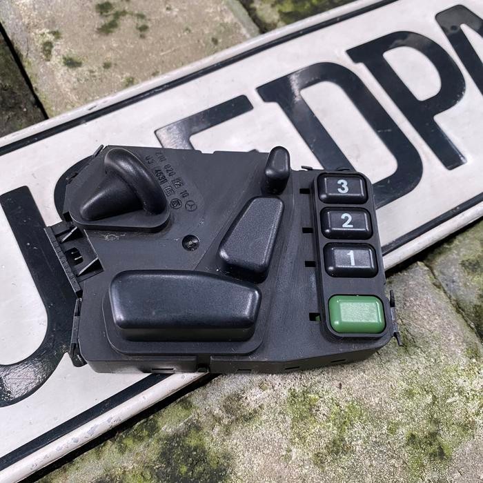 Original W210 Switch Modul Jok Depan Kanan 2108209210