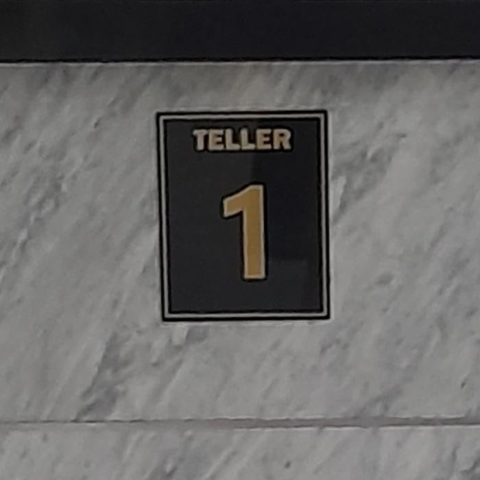 

Acrylic Akrilik Nama Teller Bank Customer Service Teller