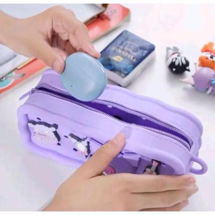 

Deli Stationary - Kotak Pensil Silikon Diy Jibbitz Boneka Pensil Case Kartun Tempat Pensil Jibbitz