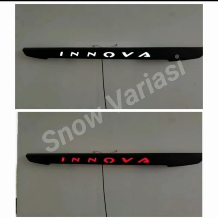 Trunklid Trunk Lid Innova Lampu 2012 2013 Nyala