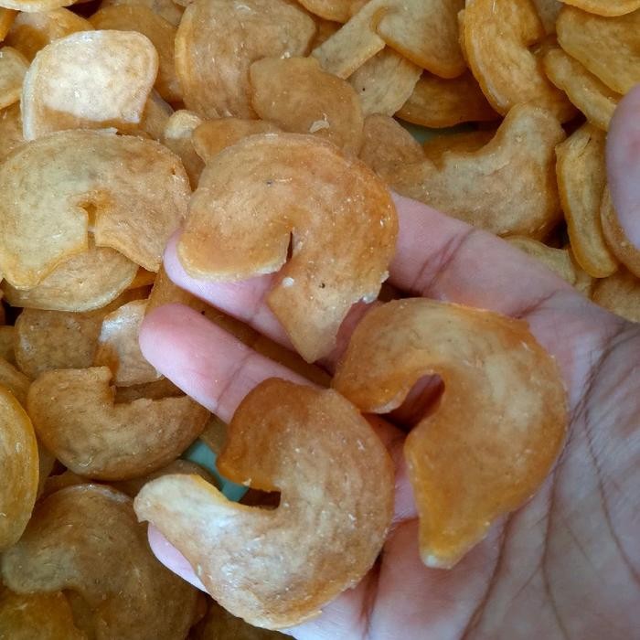 

Sale!! Kerupuk Udang Mede Kemasan 1Kg.Free Bubble Wrap Dan Kardus