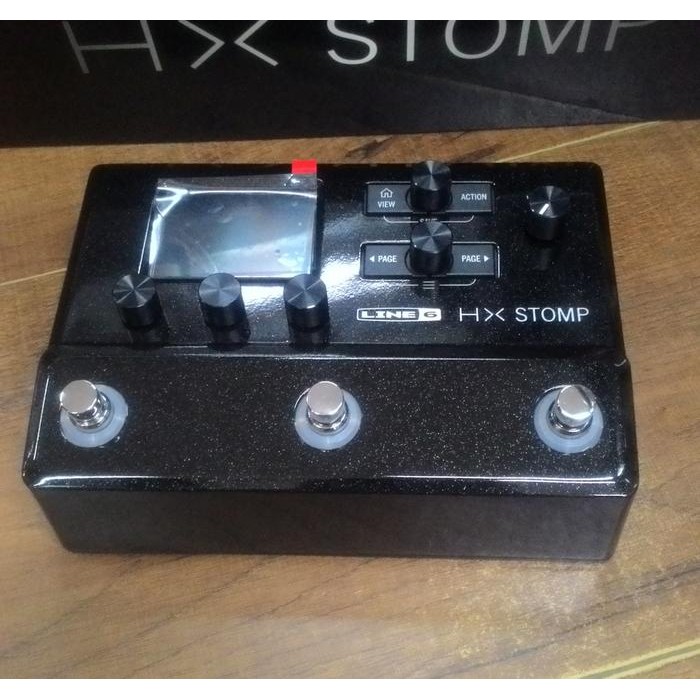 Line6 HX STOMP Helix in stomp box effect pedal