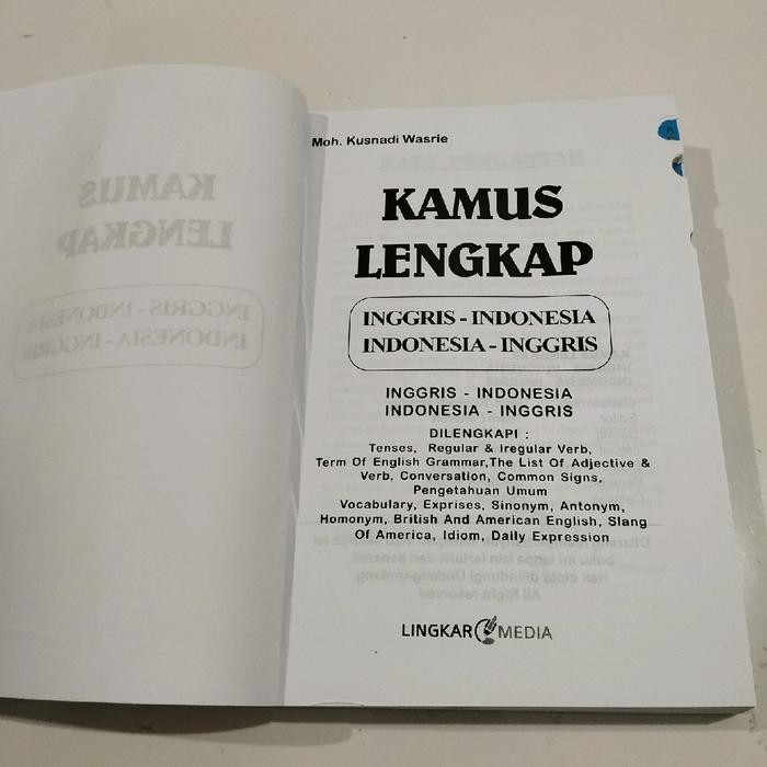 

KAMUS HITAM BAHASA INGGRIS INDONESIA A5 INDEK KERTAS HVS - LM - HARD COVER