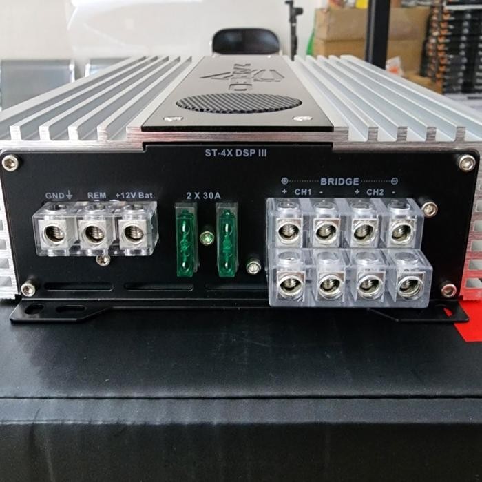 ZAPCO ST 4X DSP / ST4X DSP POWER 4 CH CLASS AB BUILT IN DSP 8 CH ORI