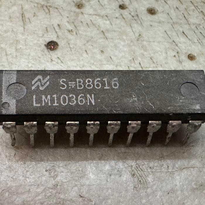 IC LM1036N ORIGINAL UNTUK AMPLIFIER.