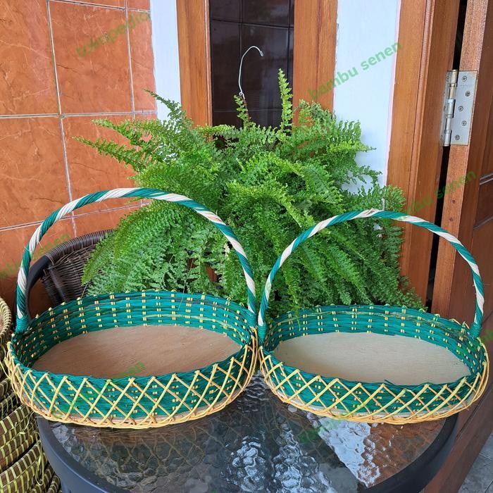 

keranjang parcel rotan