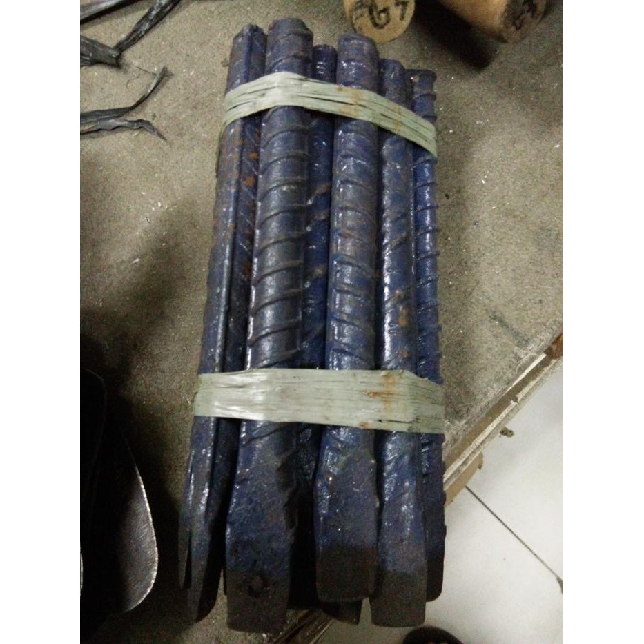 PAHAT TEMBOK BESI 19 MM ULIR 25 CM