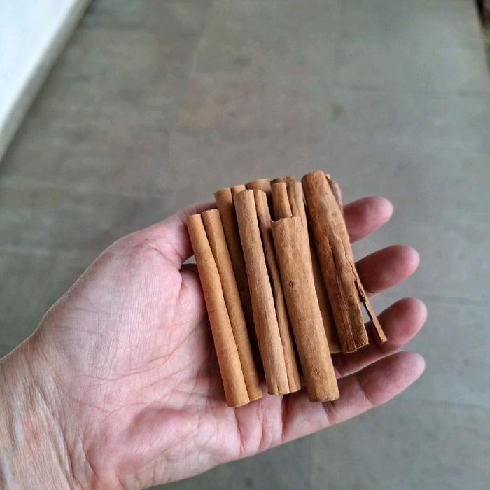 

Kayu manis batang Ceylon Cinnamon Stick Quill ORIGINAL SRILANKA 50gram