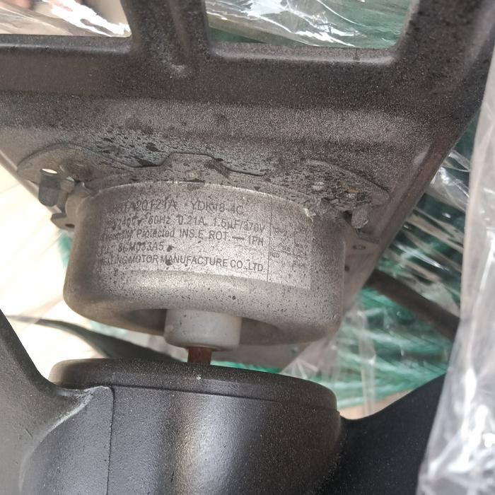 Dinamo Motor Fan Outdoor Bekas