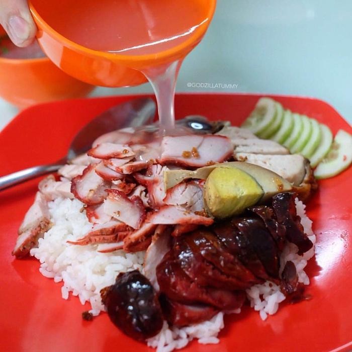 

Baru Nasi Campur Pontianak - Lauk Lengkap