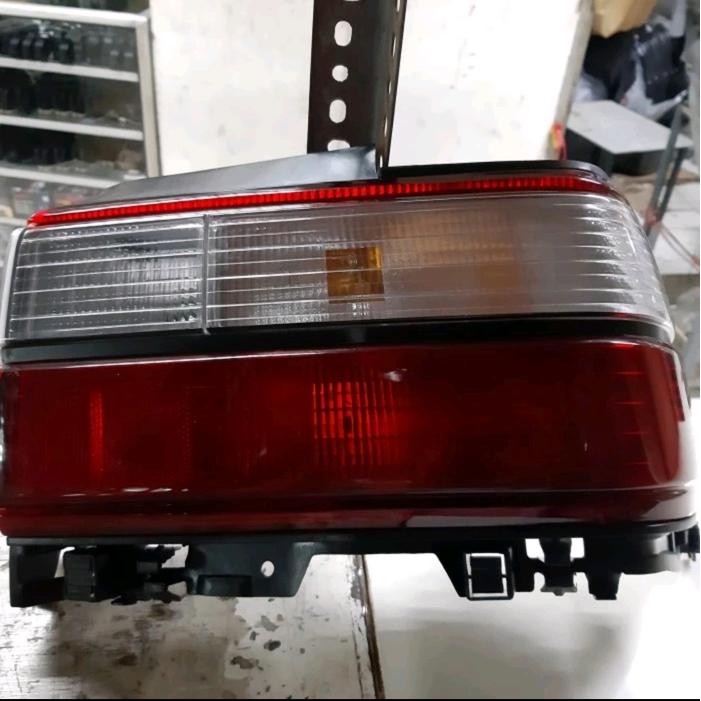Lampu Belakang Stop Lamp Corolla Great