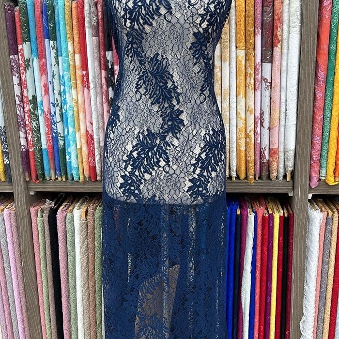 Bakal Kain Bahan Kebaya Brokat Semi Prancis Chantily Warna Navy