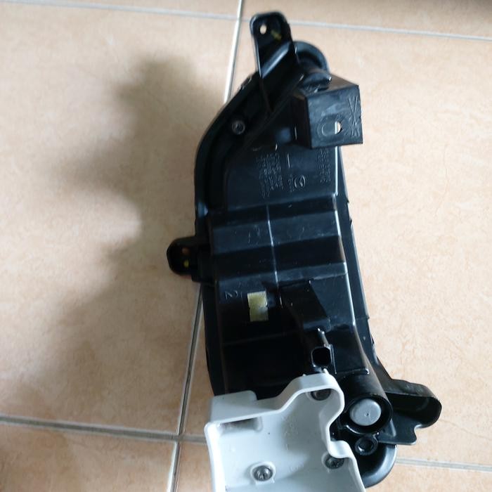 Lampu Bemper Belakang, Reflector Bemper Kiri, Mazda Cx5 2017 2022 Second