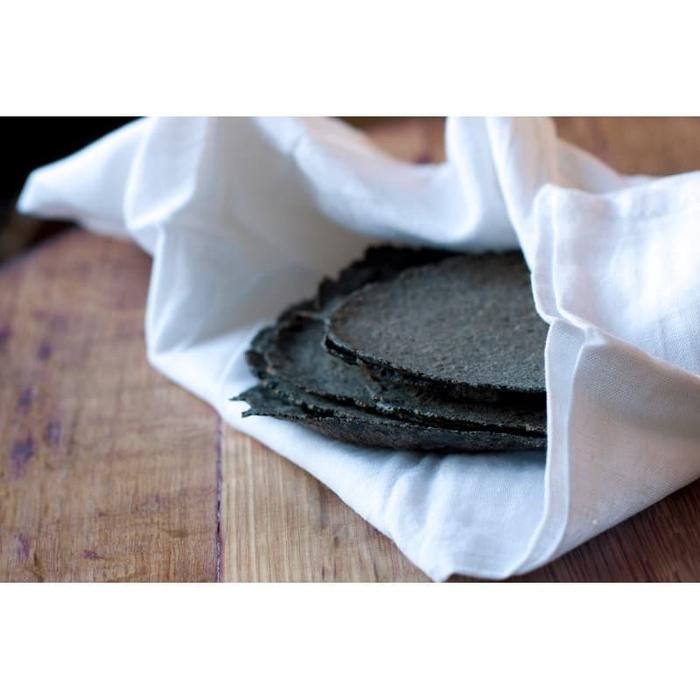 

IGIH- Black Corn Tortilla Frozen (Kulit Nachos), 100% Jagung, 500Gr, 15Cm