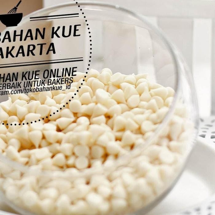 

LEZAT- Tulip Chip White 100Gr Chocolate Compound Cokelat Chips Putih Chocochips Butir Coklat