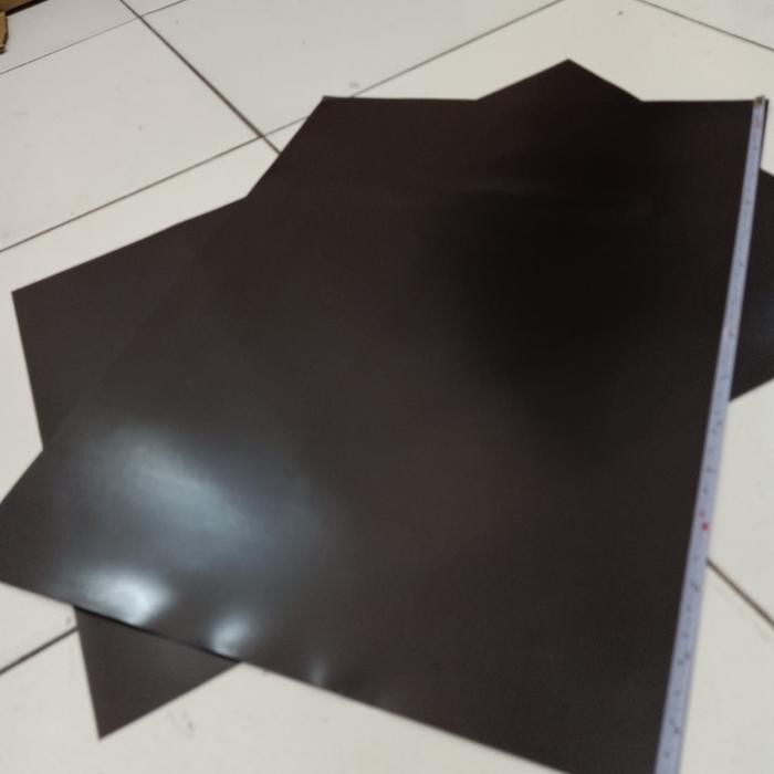 

Magnet Sheet Tebal 0,5mm Panjang 42cm x 30cm / Magnet Lembaran
