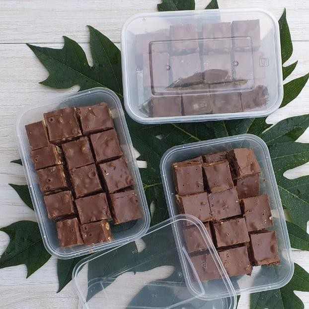 

Coklat Patahan Silverqueen 500 Gr