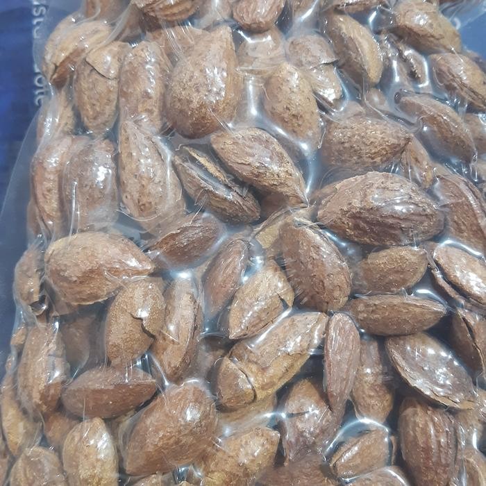 

Kacang Almond Cangkang butter milk kemasan 1kg