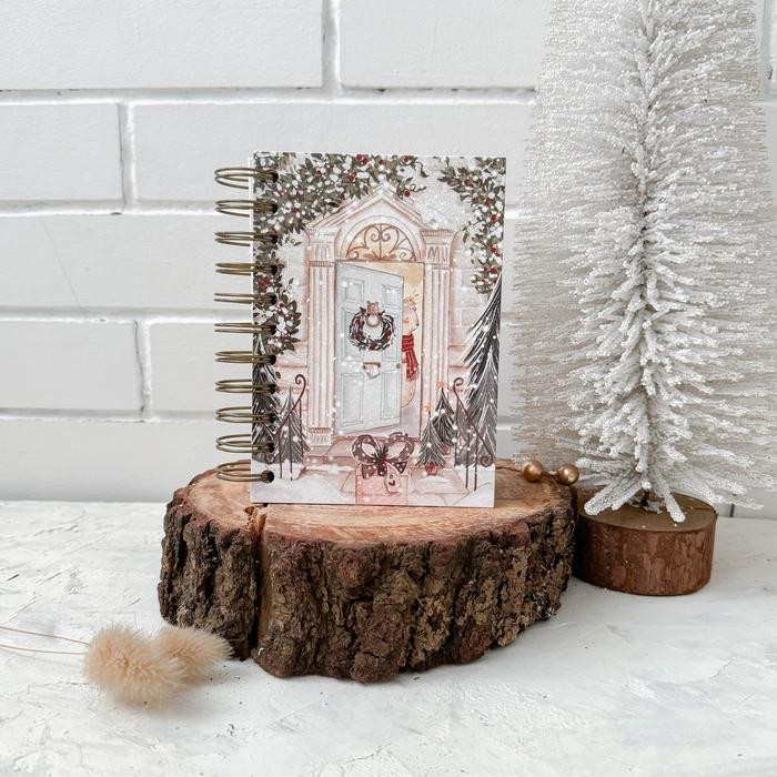 

Ring Notebook - Christmas Edition