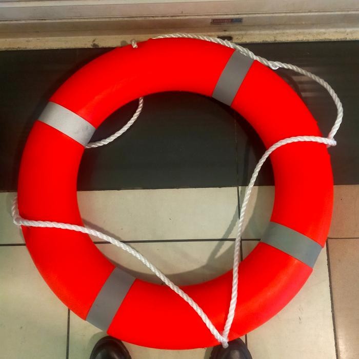 Ring Buoy Fiber / Pelampung Kapal Ring Buoy Solar Murah