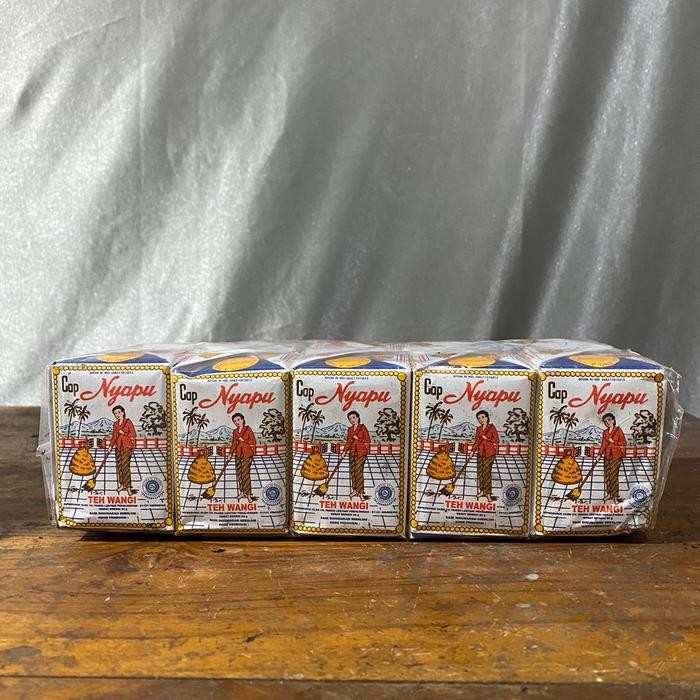 

Promo Teh Tubruk Asli Solo Nyapu 10Pcs @40Gram Diskon