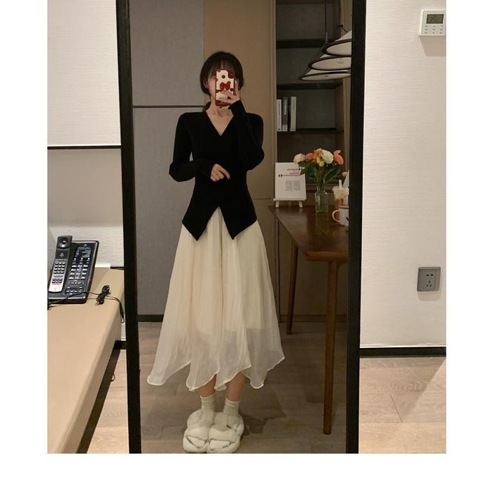 Pilihan- Karley Atasan Wanita V-Neck Terbaru Sweater Rajut Ketat Lengan Panjang Top Knitwear