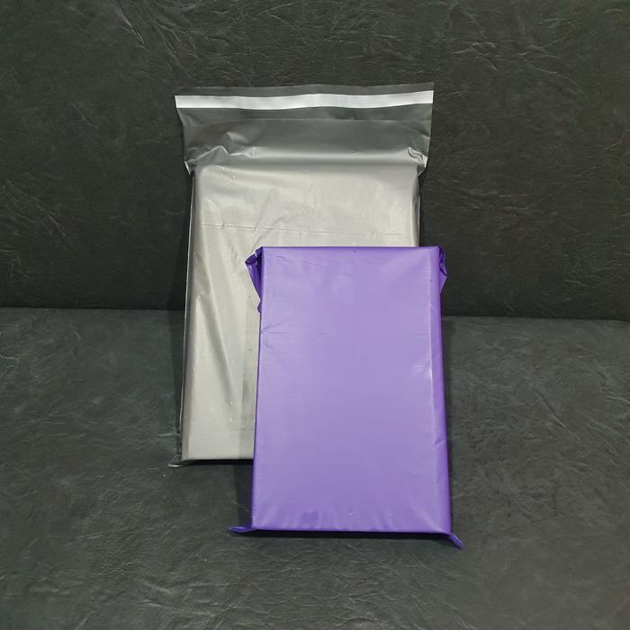 

PLASTIK POLYMAILER ISI 50 KANTONG PACKING ONLINE SHOP AMPLOP WARNA KODE 858
