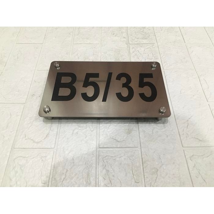 Nomor Rumah Stainless Steel Ukuran 25 x 15 cm