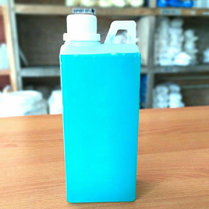 Terusi Cair Anti Lumut / Terusi Pembiru Kolam Renang / Penjernih kolam