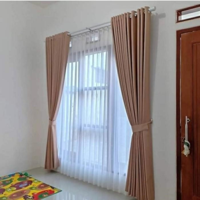 Gorden jendela blackout preum nimalis ukuran 200 x 250