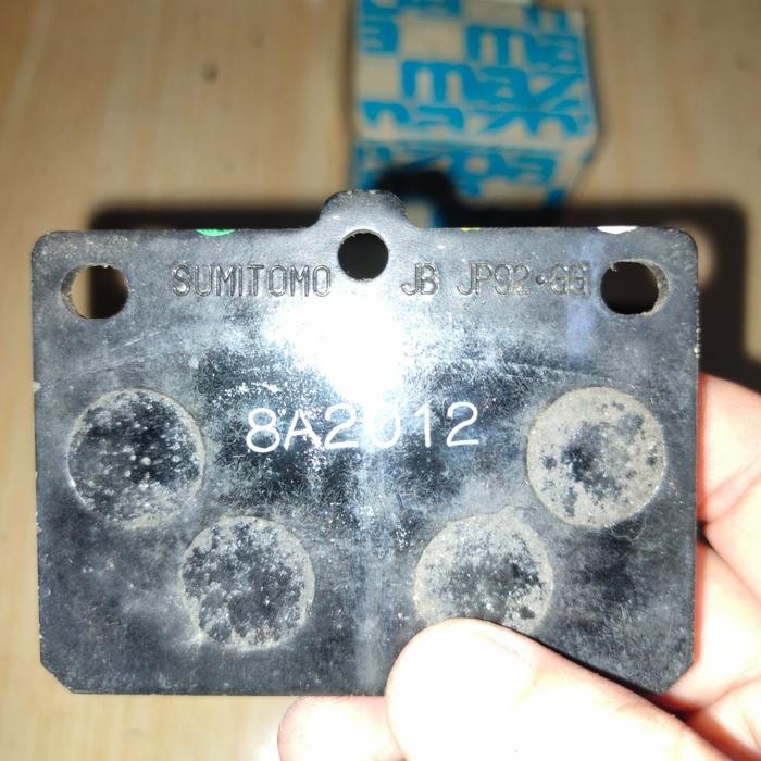 Kampas Rem Depan Mazda 808