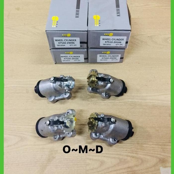 Whell Cylinder Master Bak Blok Rem Roda Depan Kijang 4K Kf20 1Set Rh Lh