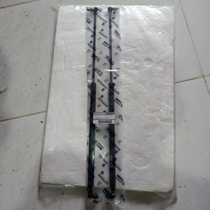 Shock Hidrolik Bagasi Nissan Terrano