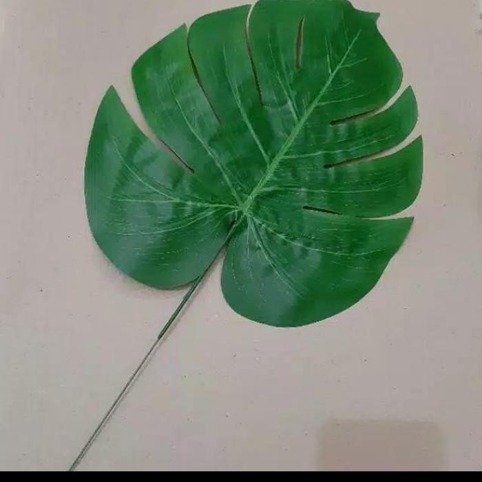 daun a jumbo artificial plaik palsu dekorasi pelaminan