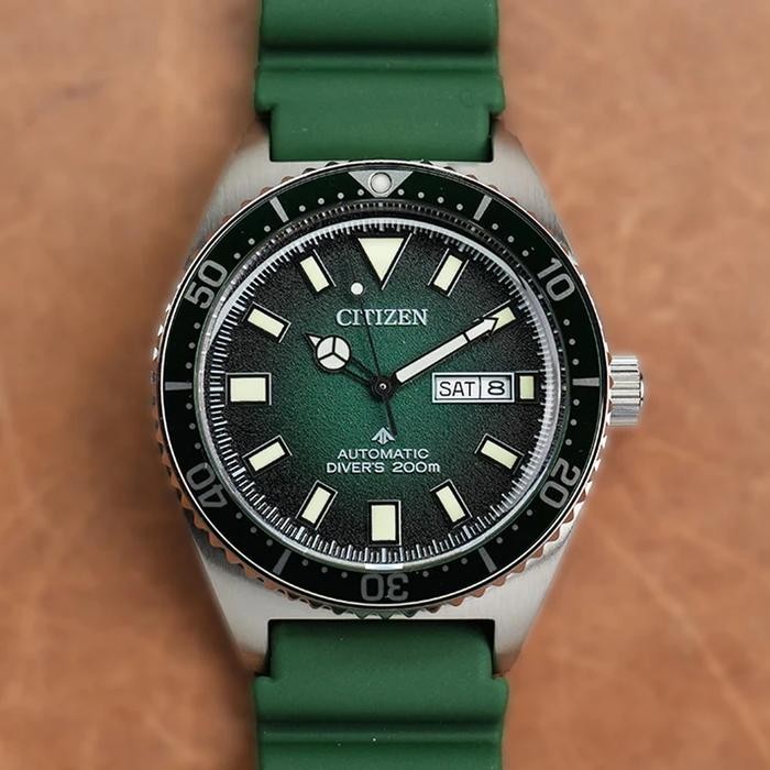 Jam Tangan Otomatis Pria Citizen Promaster NY0121-09X Green Dial *