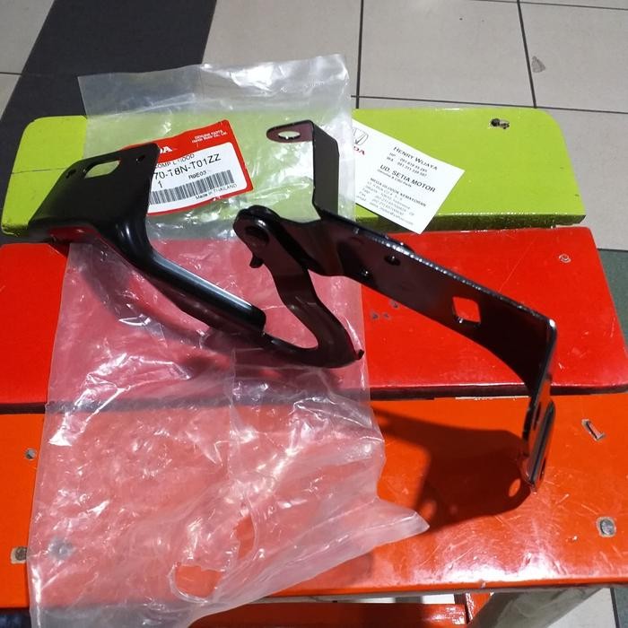 Engsel Cup Kap Motor Mesin Honda Hrv Original