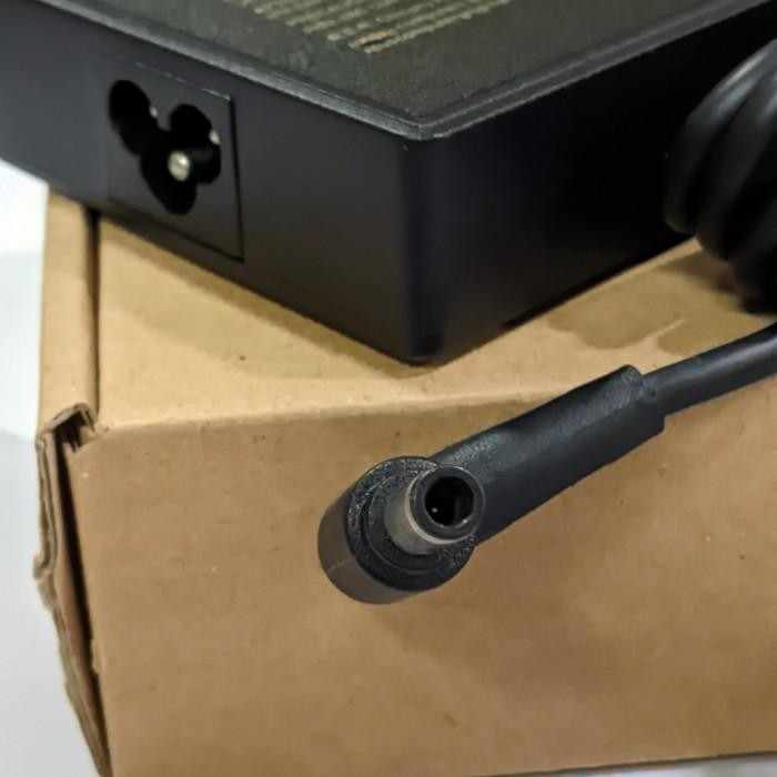 Adaptor Charger Laptop Asus 150W 20V 7.5A A18-150P1A ADP-150CH B