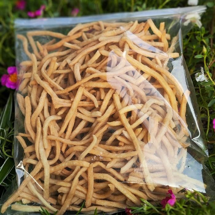 

Cemilan stik 1 kg varian bumbu tabur di luar New