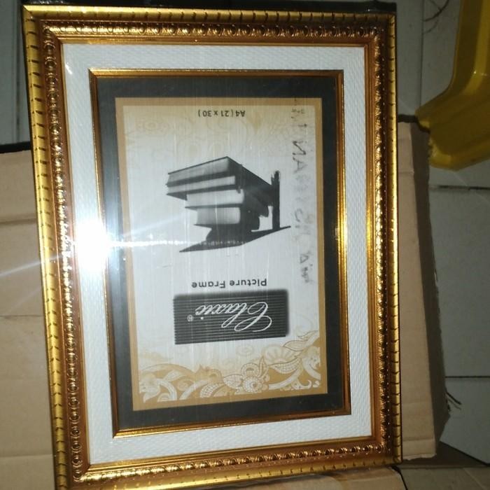 [Expert] FRAME FOTO/BINGKAI FOTO A4 LINEN -GOLD