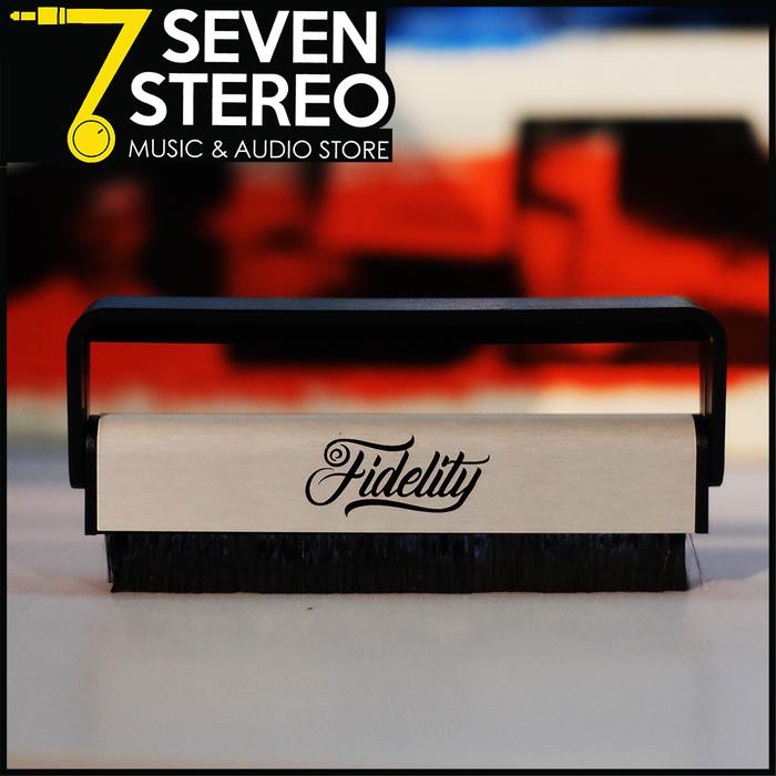 

fidelity anti static brush - untuk membersihkan piringan hitam kode 956