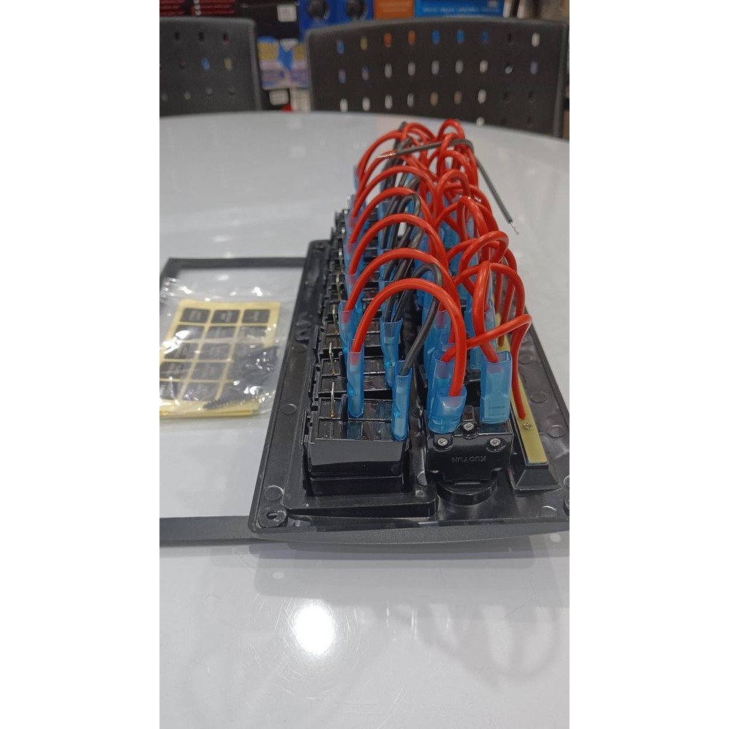 New A-8Swr 12-24V Saklar 8 Gang Switch Panel Circuit Breakers