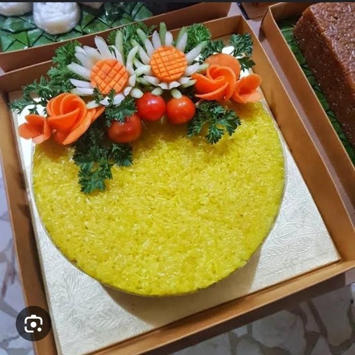 

Ketan kuning serundeng cocok untuk hantaran/lamaran
