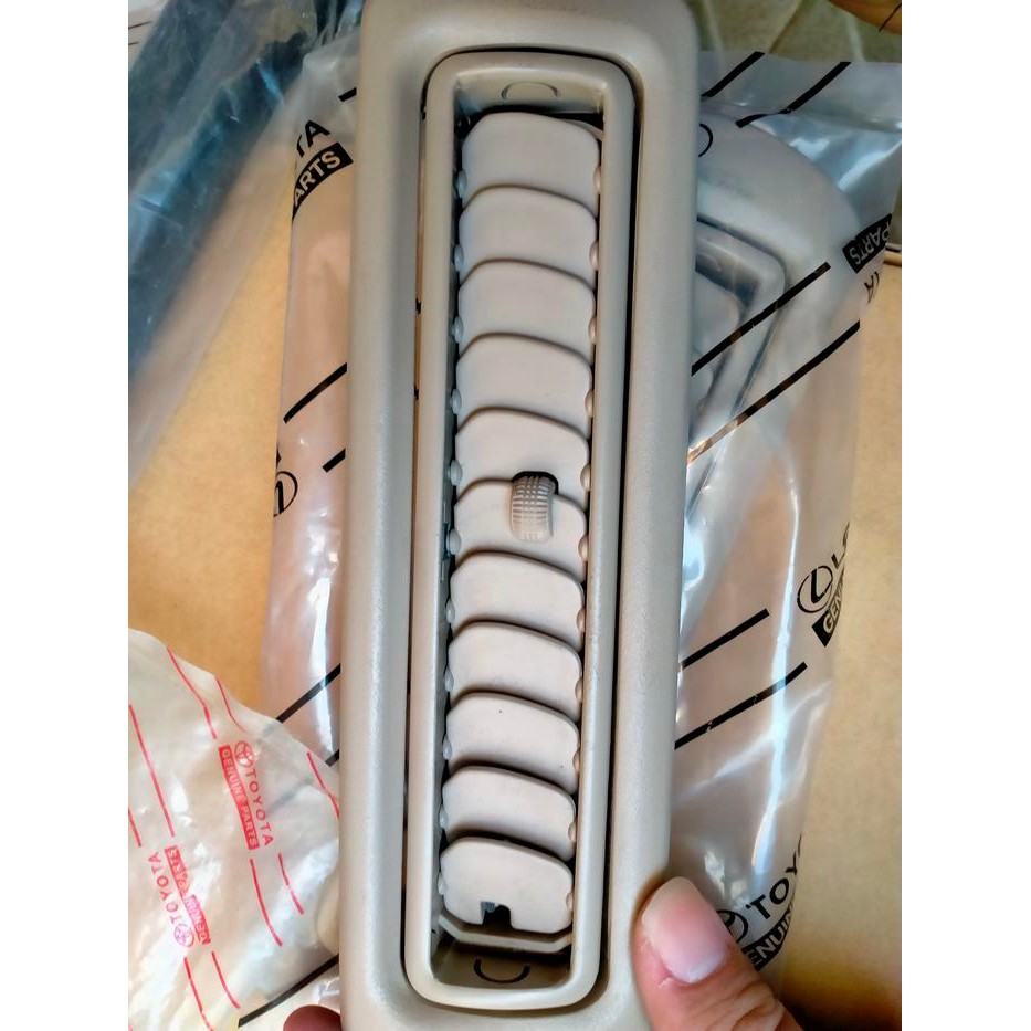 GRILL KISI KISI AC INNOVA 2004 2005 2006 2007 2008 2009 2010 2011 ORI BERKUALITAS