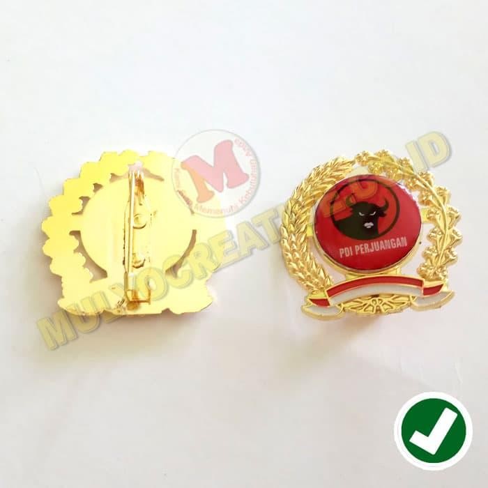 

Pin PDI Perjuangan - Partai PDI Perjuangan - Lencana Emblem PDIP PREMIUM