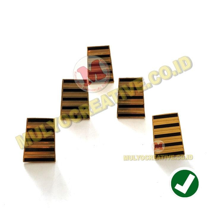 

Lencana Pin Kerah Pangkat Pilot Strip 4 Lapel Pin Atribut Pilot Murah PREMIUM