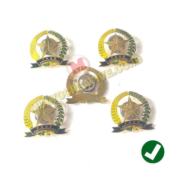 

Pin Logo Custom - Pin Bros Logo FKUB Morowali Bahan Kuningan PREMIUM