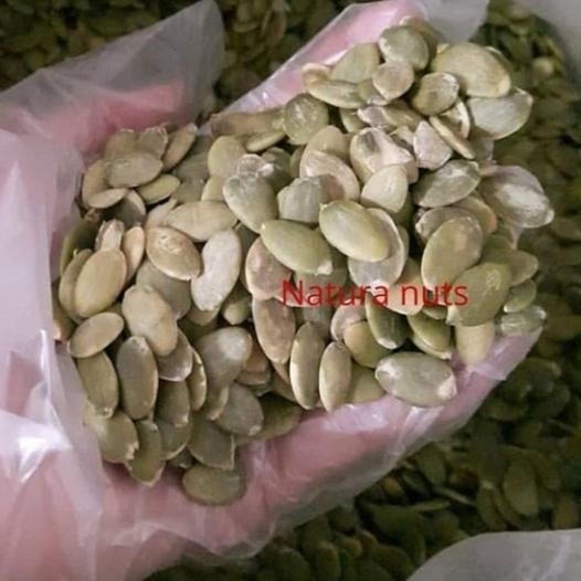 

Biji labu panggang/ Roasted Pumpkin seeds 1kg
