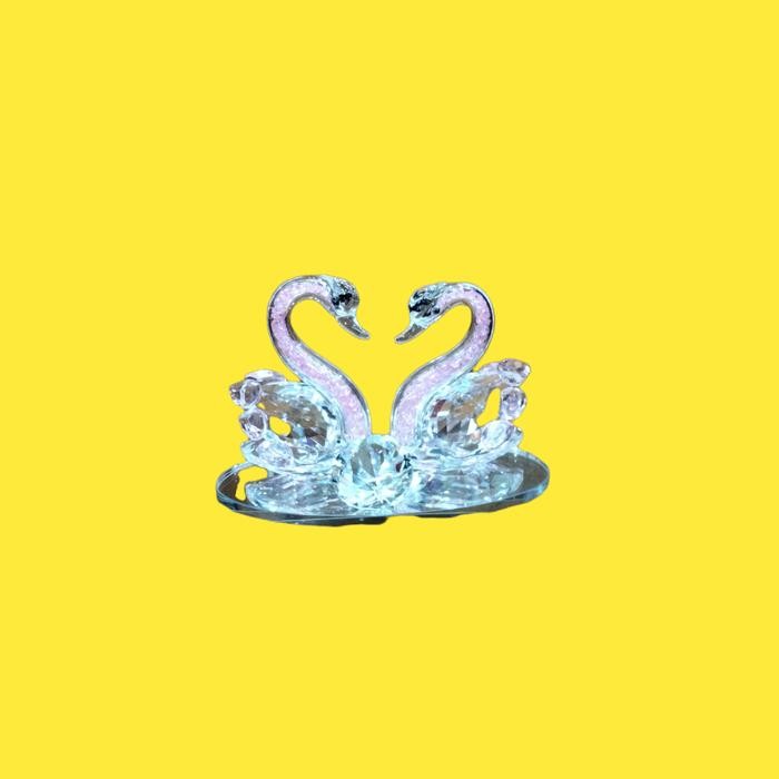 Pajangan Sepasang Angsa Kristal