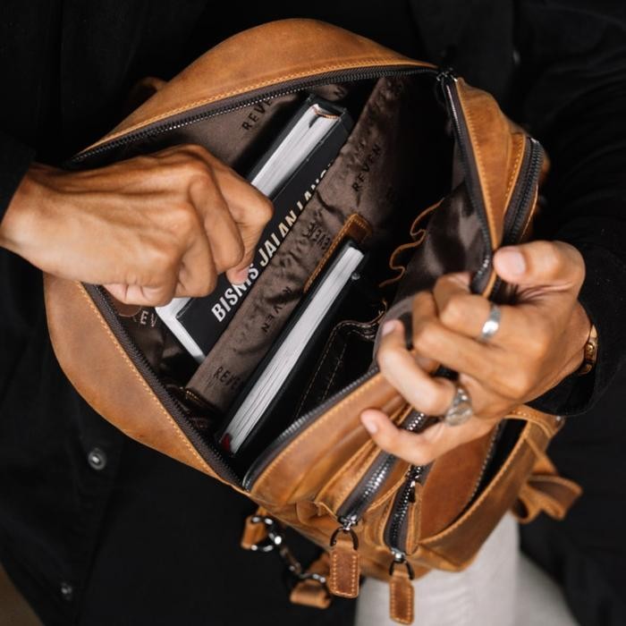 JTTOP" REVEN OSIRIS TAS RANSEL KULIT PRIA PREMIUM BACKPACK KERJA PUNGGUNG